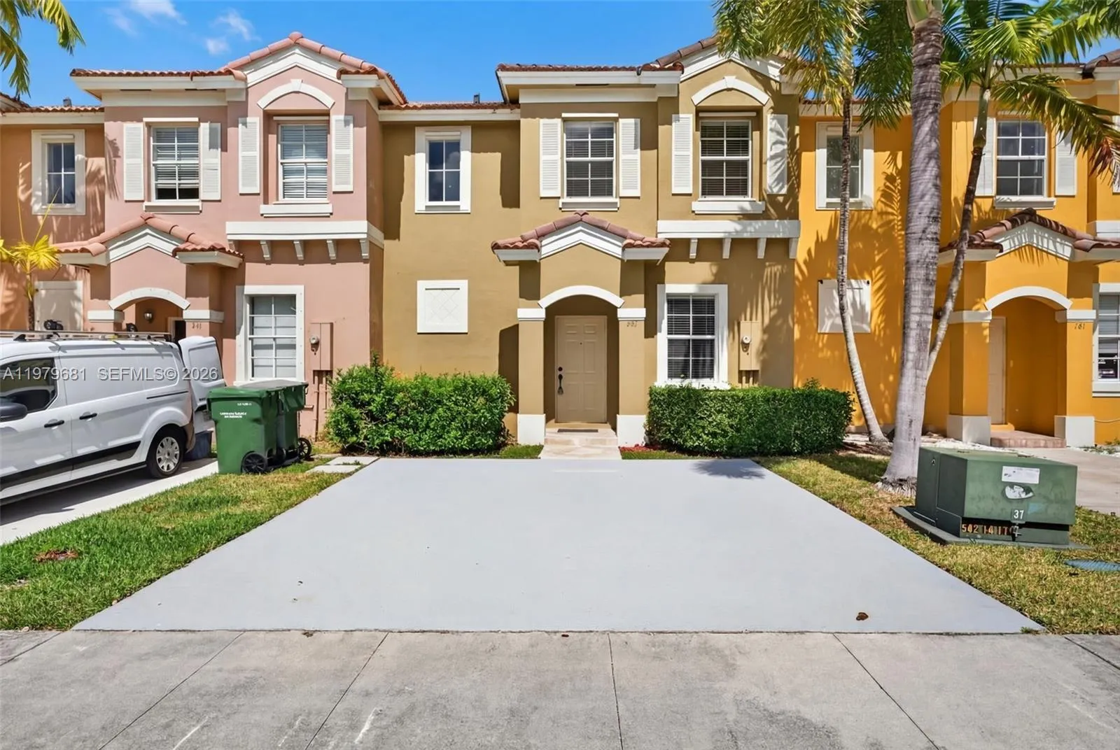 751 SE 2nd St, Homestead FL 33030