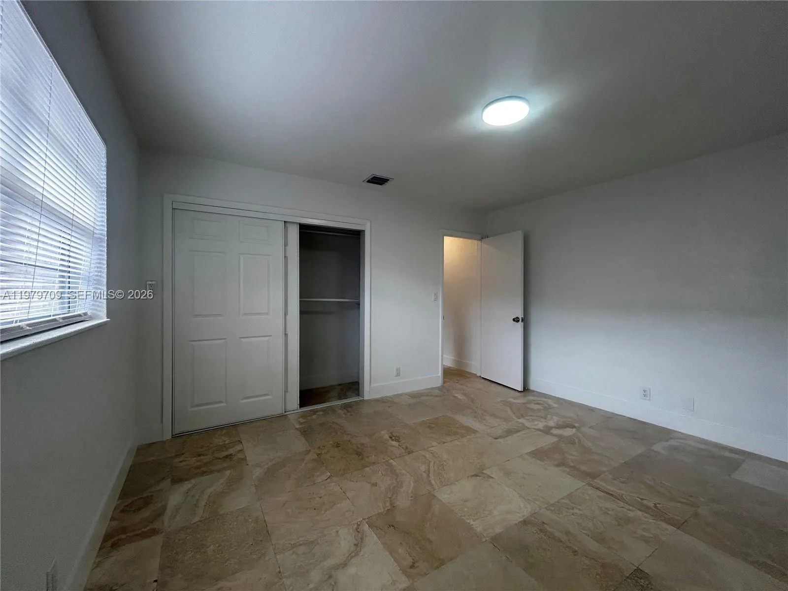 916 SW 10th St # 3, Hallandale Beach FL 33009