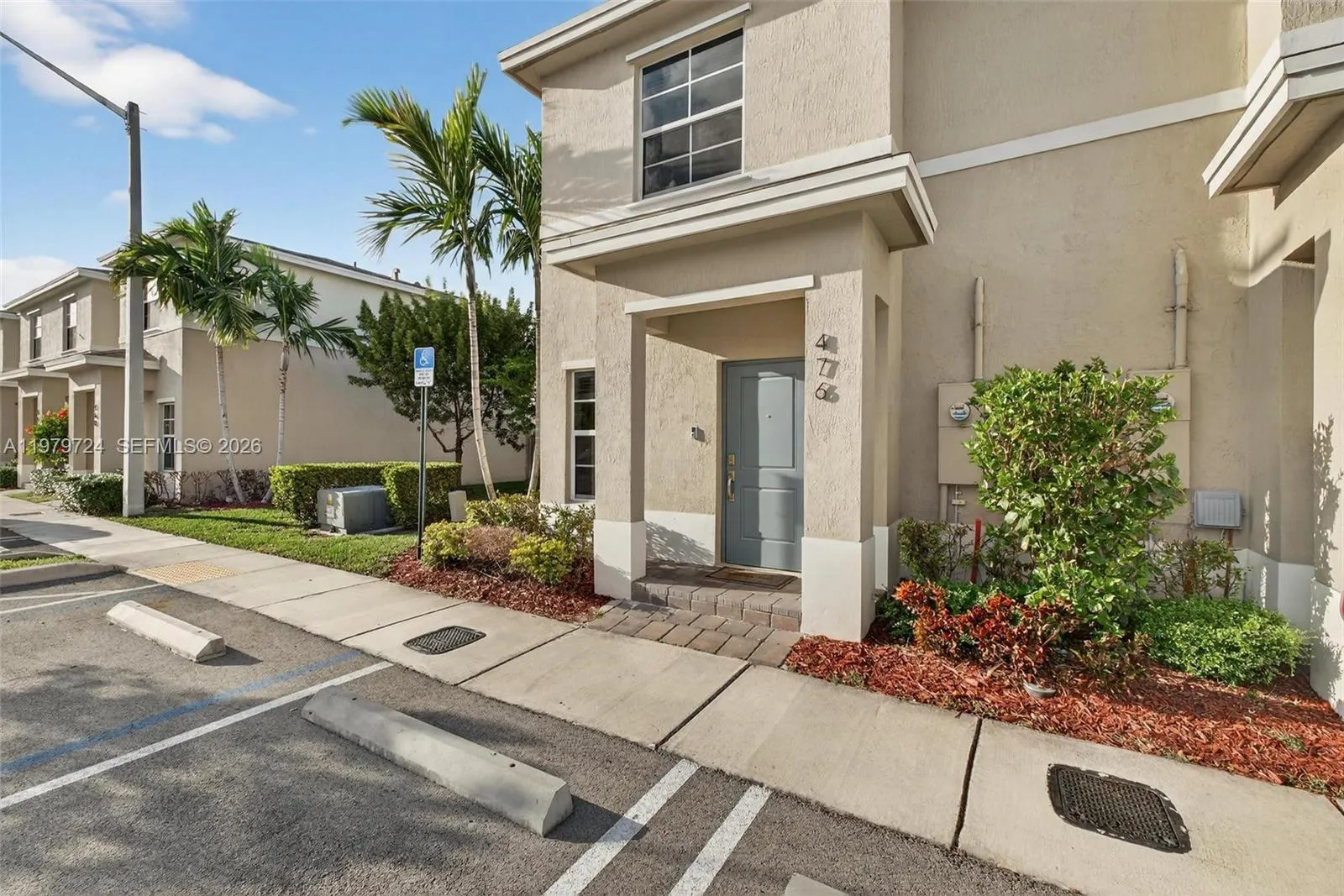 476 NE 4th Ln, Florida City FL 33034