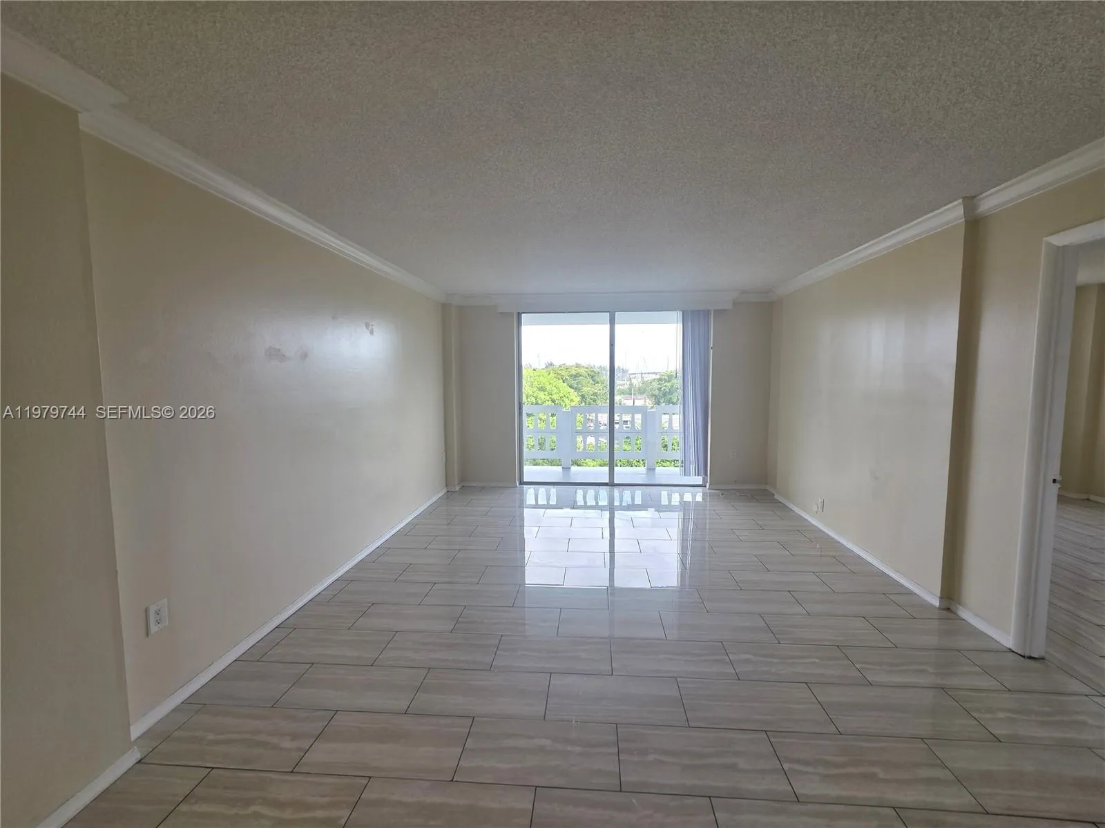 15600 NW 7th Ave # 511, Miami FL 33169