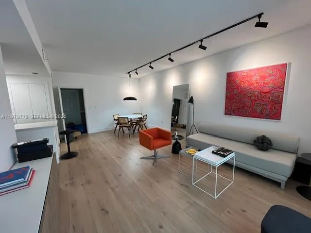 50 Menores Ave # 408, Coral Gables FL 33134