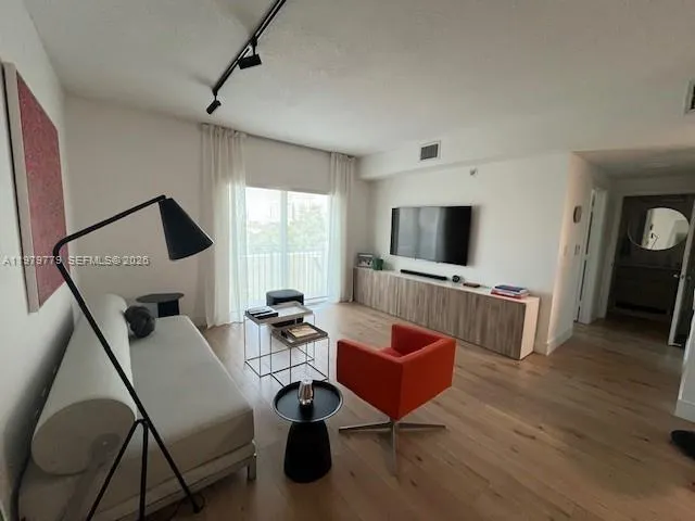 50 Menores Ave # 408, Coral Gables FL 33134