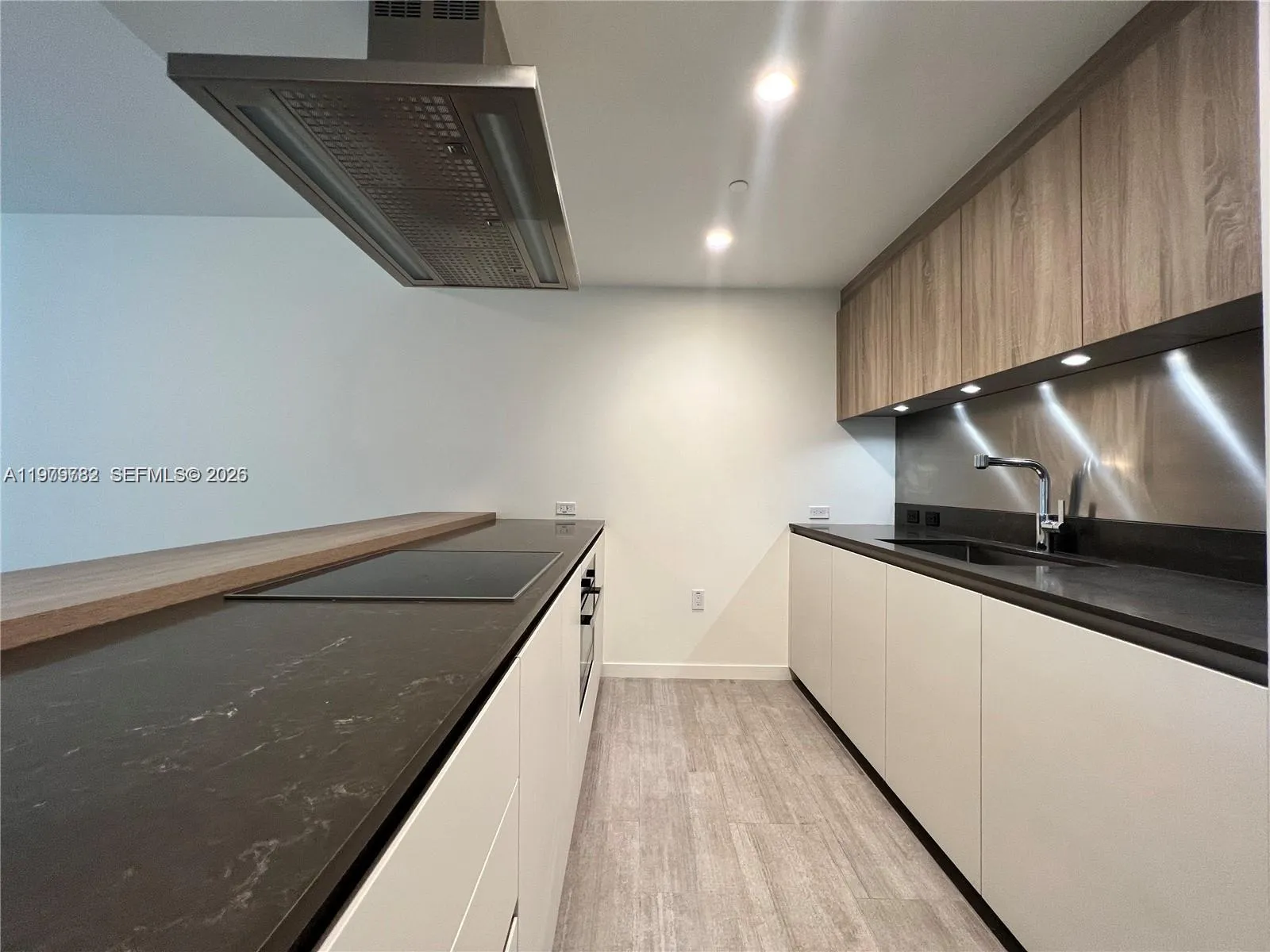 1000 Brickell Plz # 3503, Miami FL 33131