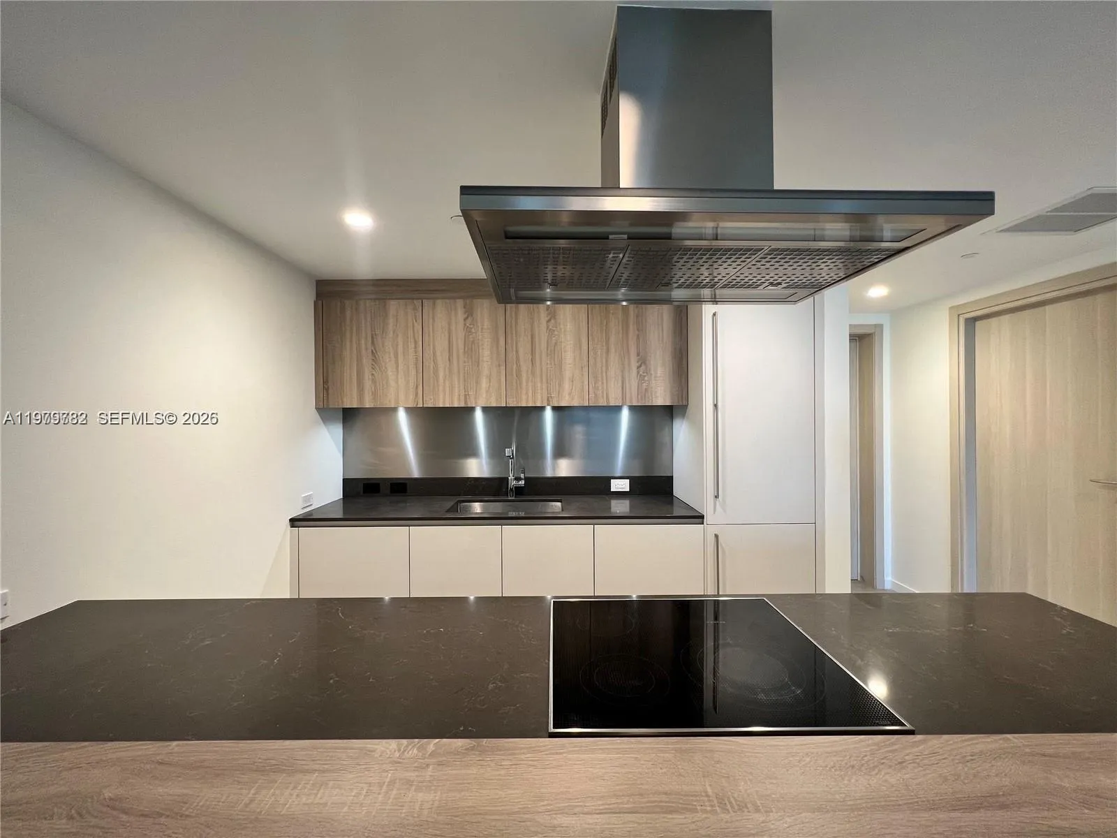 1000 Brickell Plz # 3503, Miami FL 33131