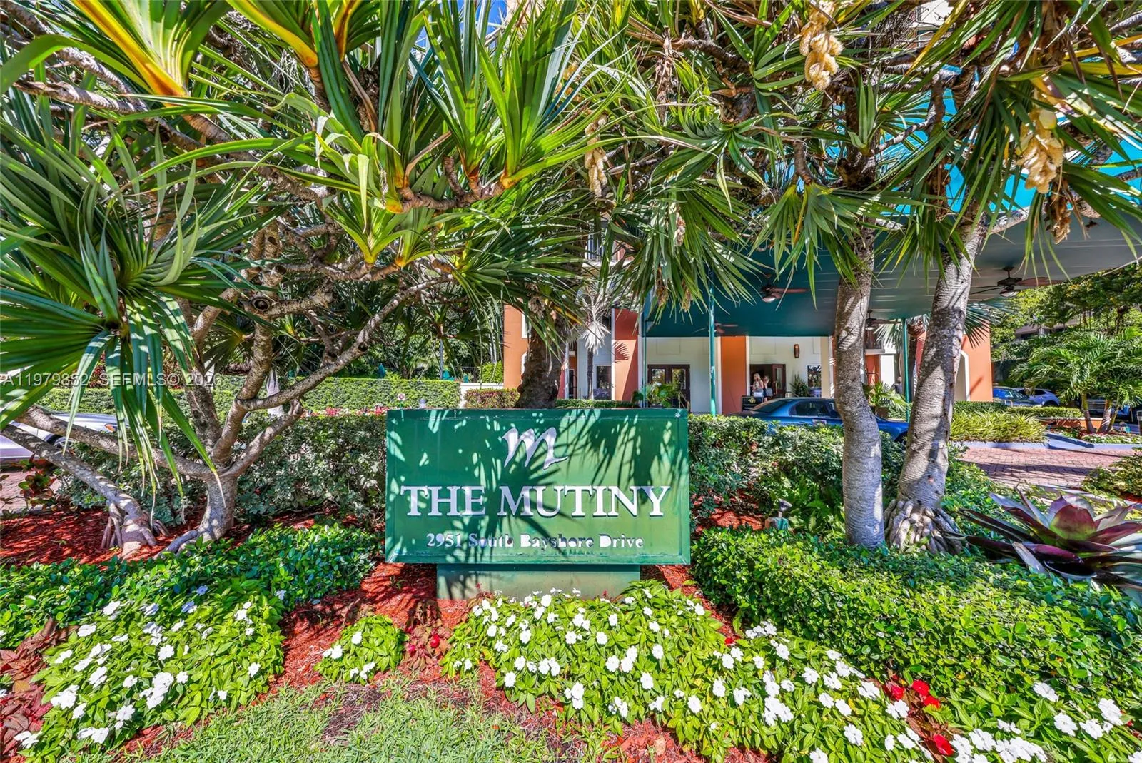 2951 S Bayshore Dr # 215, Coconut Grove FL 33133