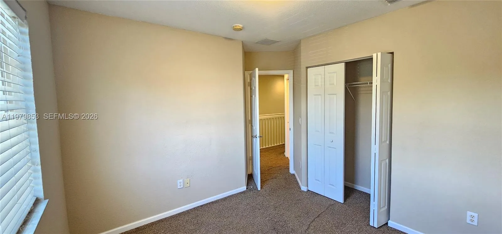 2014 Marsh Harbor Dr, Riviera Beach FL 33404