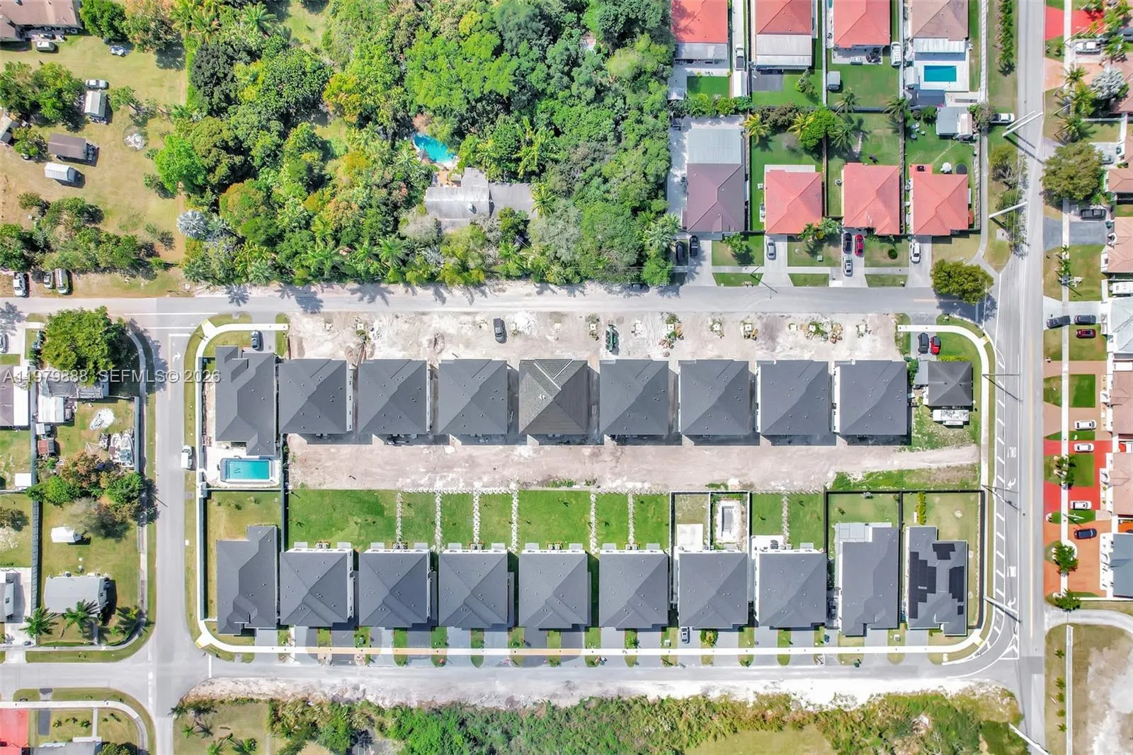 5 bedroom 4 bath for sale at 22555 SW 125th Ave # 13A, Miami FL 33170