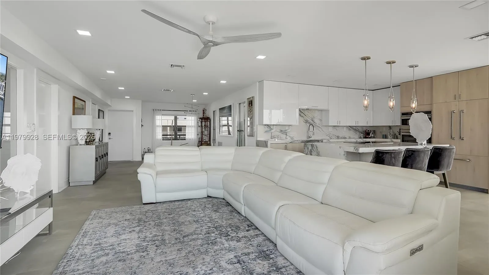 3100 NE 48th St, Fort Lauderdale FL 33308