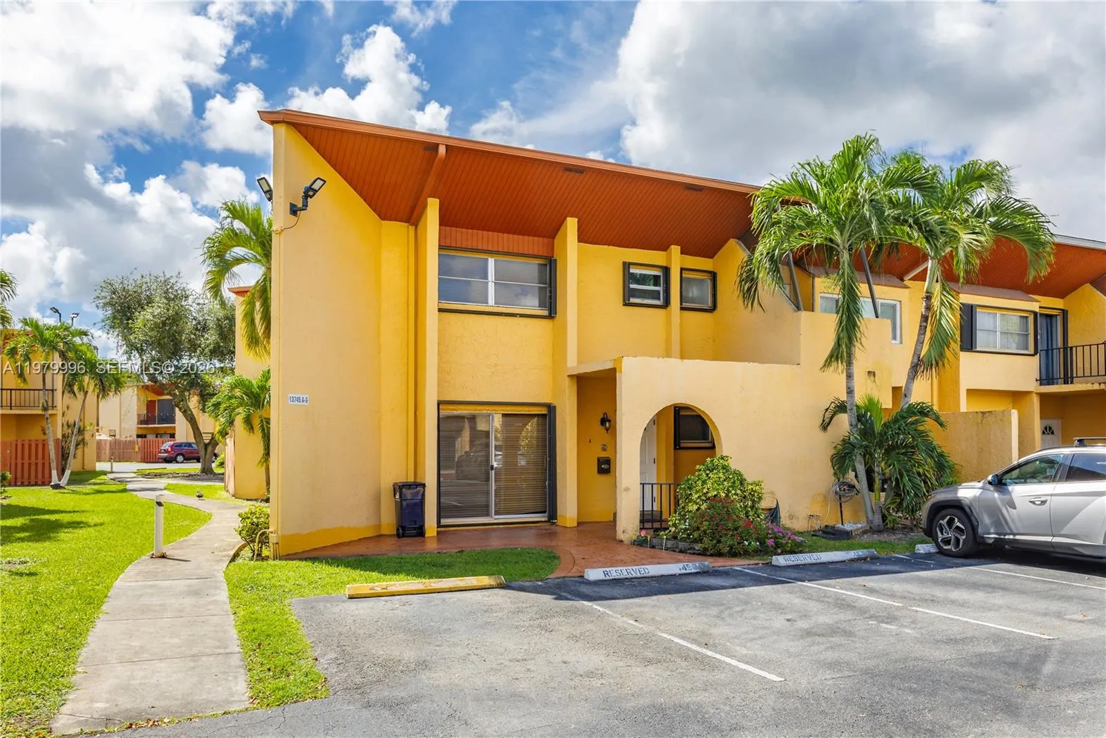 3 bedroom 2 bath for sale at 13745 SW 84th St # A, Miami FL 33183