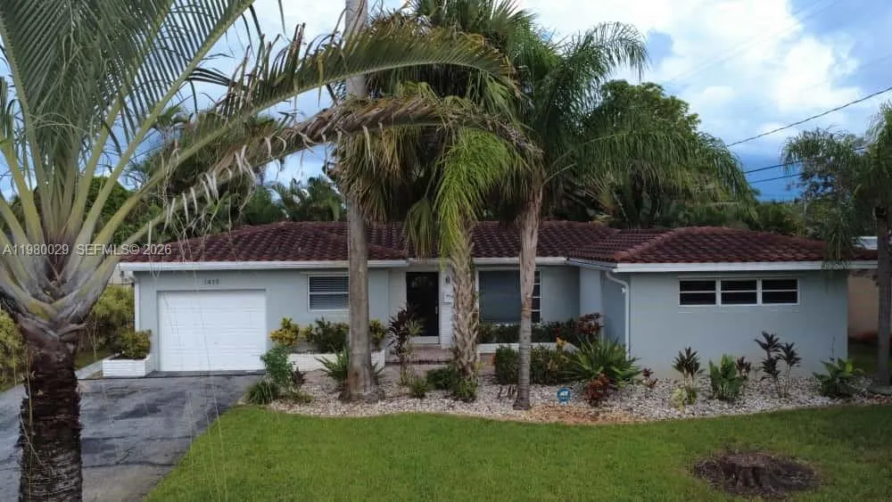 1419 N 16th Ct, Hollywood FL 33020