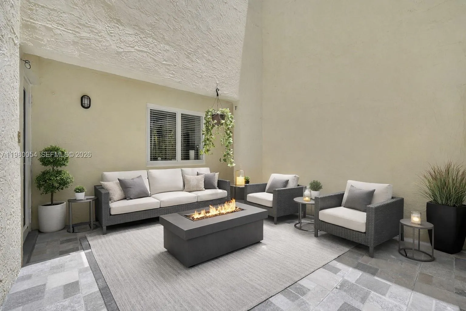 9133 Fontainebleau Blvd # 5, Miami FL 33172
