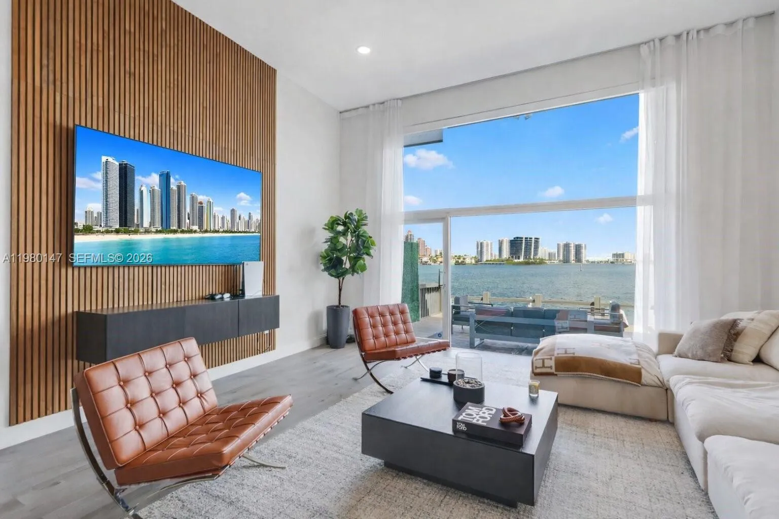 3 bedroom 2 bath for sale at 3927 NE 171st St # C, North Miami Beach FL 33160