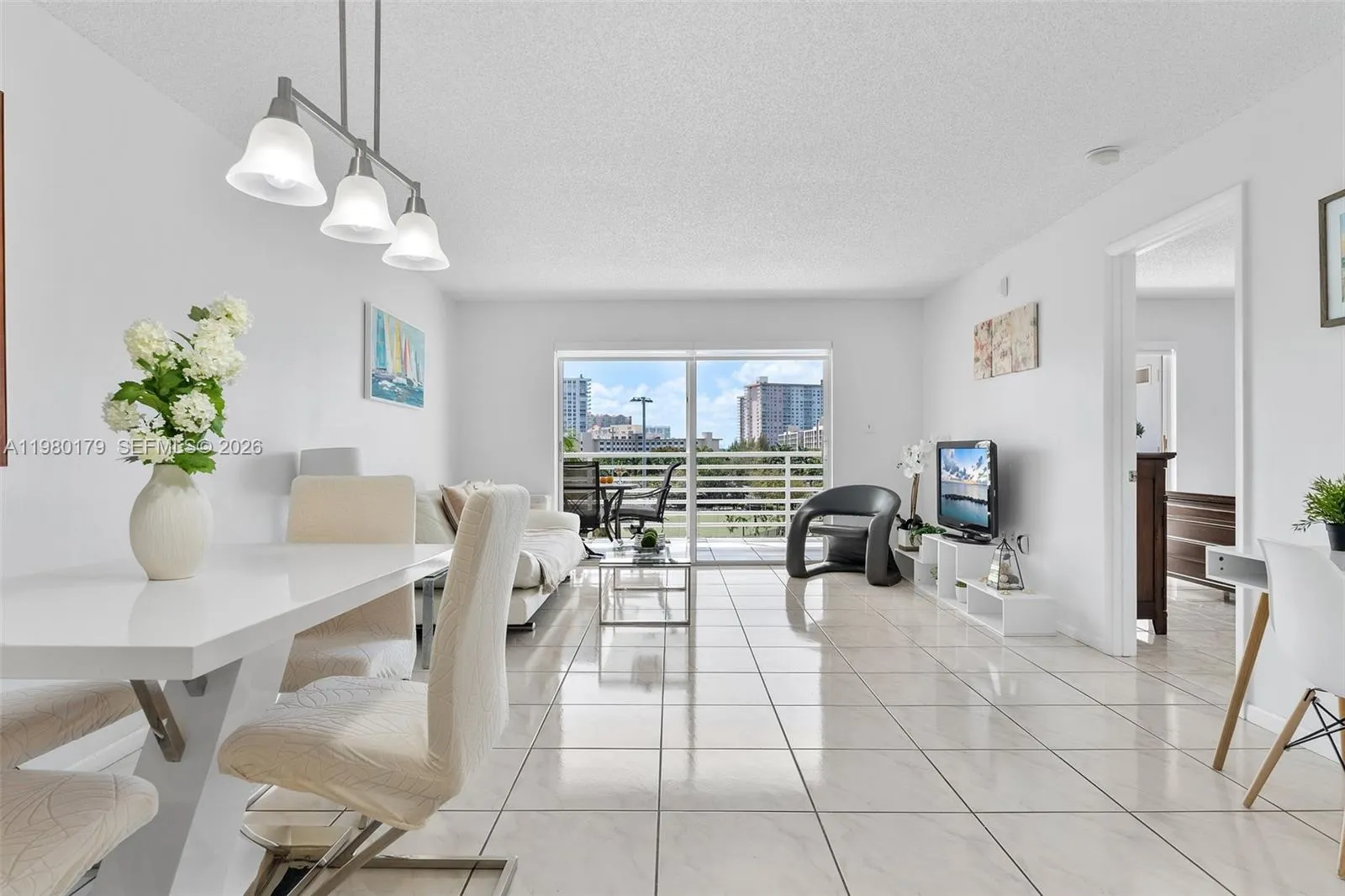 17801 N Bay Rd # 607, Sunny Isles Beach FL 33160