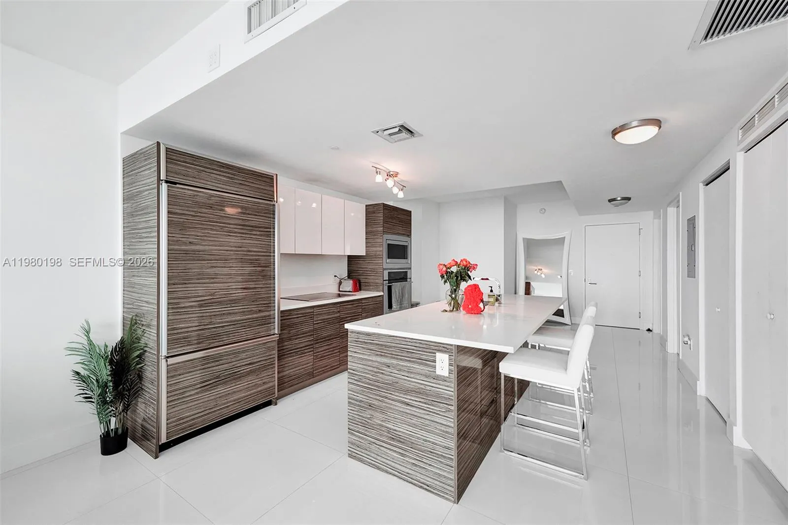 460 NE 28th St # 3403, Miami FL 33137
