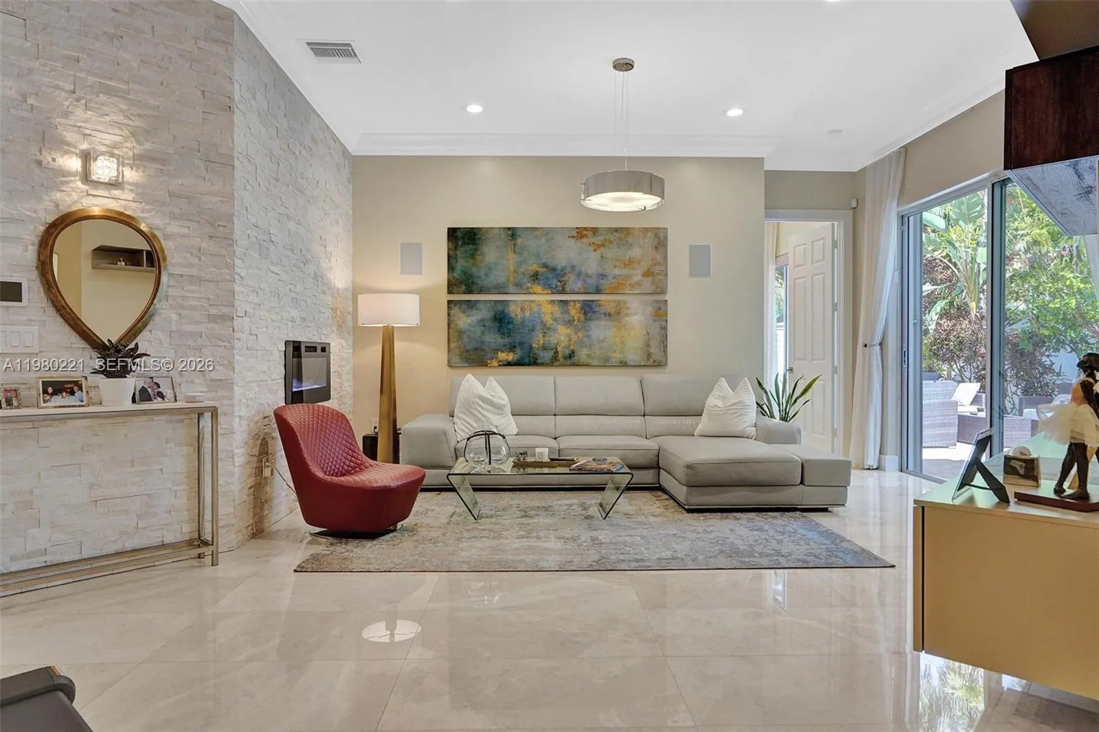1529 Shoreline Way # 1529, Hollywood FL 33019