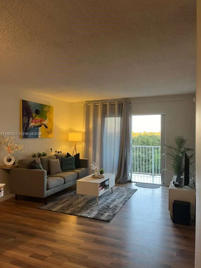 1701 WASHINGTON ST # 502, Hollywood FL 33020