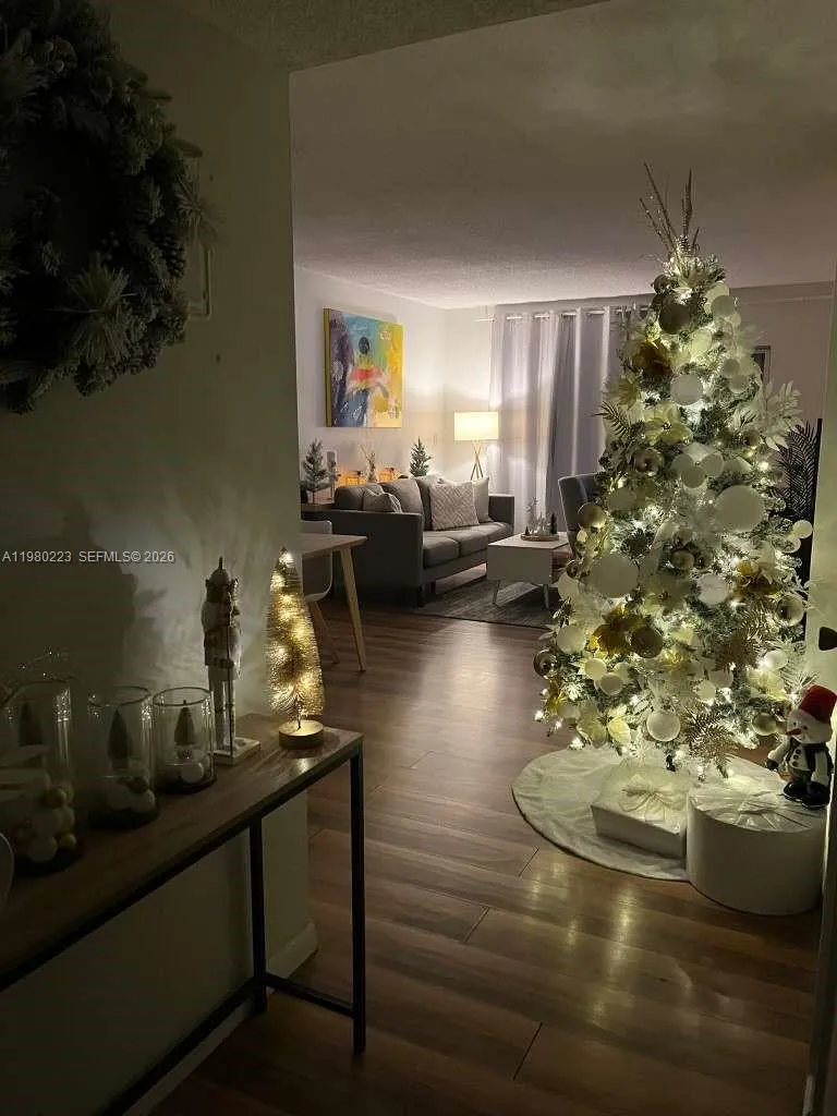 1701 WASHINGTON ST # 502, Hollywood FL 33020