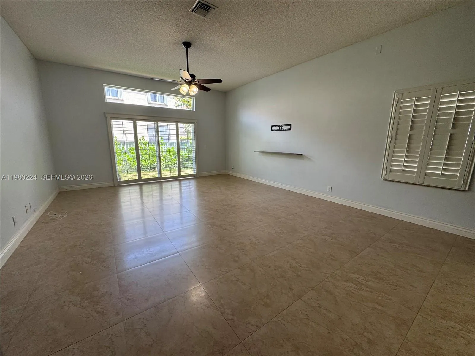 4321 Willow Ridge Dr, Weston FL 33331