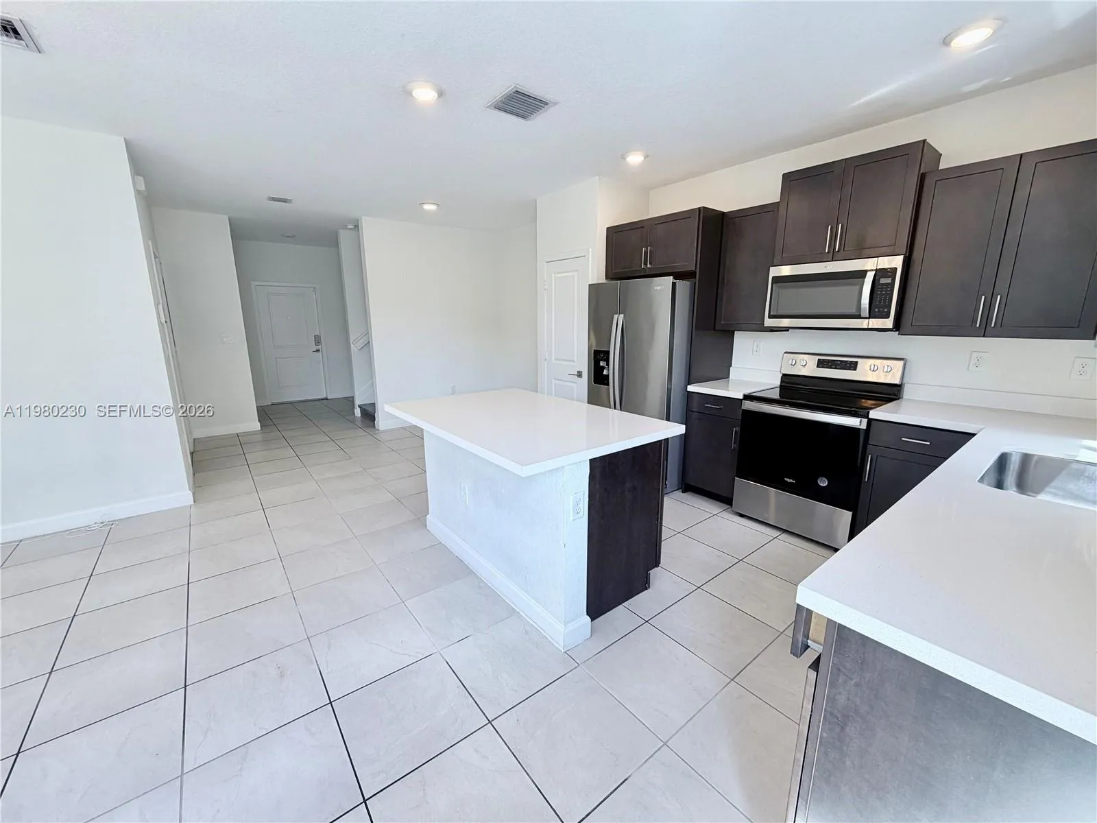 2418 SE 10th Ct, Homestead FL 33035