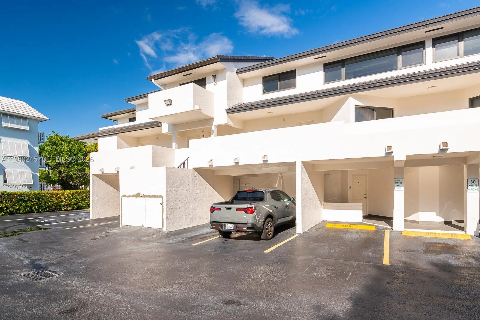 5750 Turin St # 206, Coral Gables FL 33146
