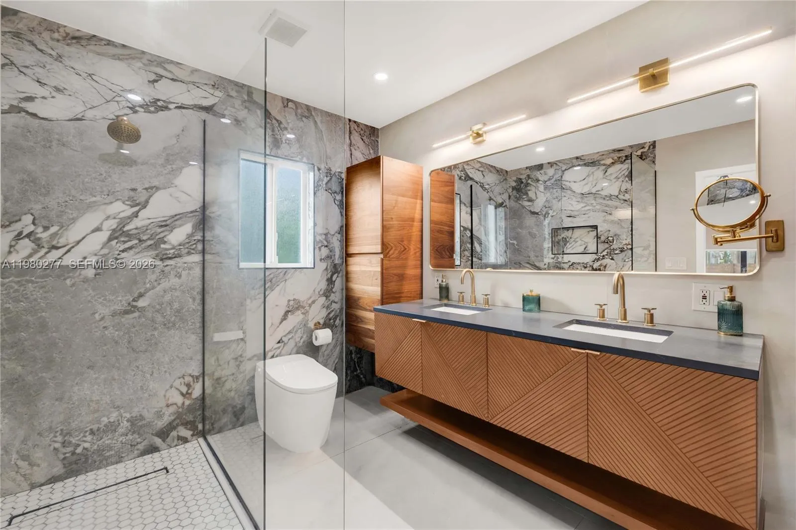 10533 NE 3rd Ct, Miami Shores FL 33138