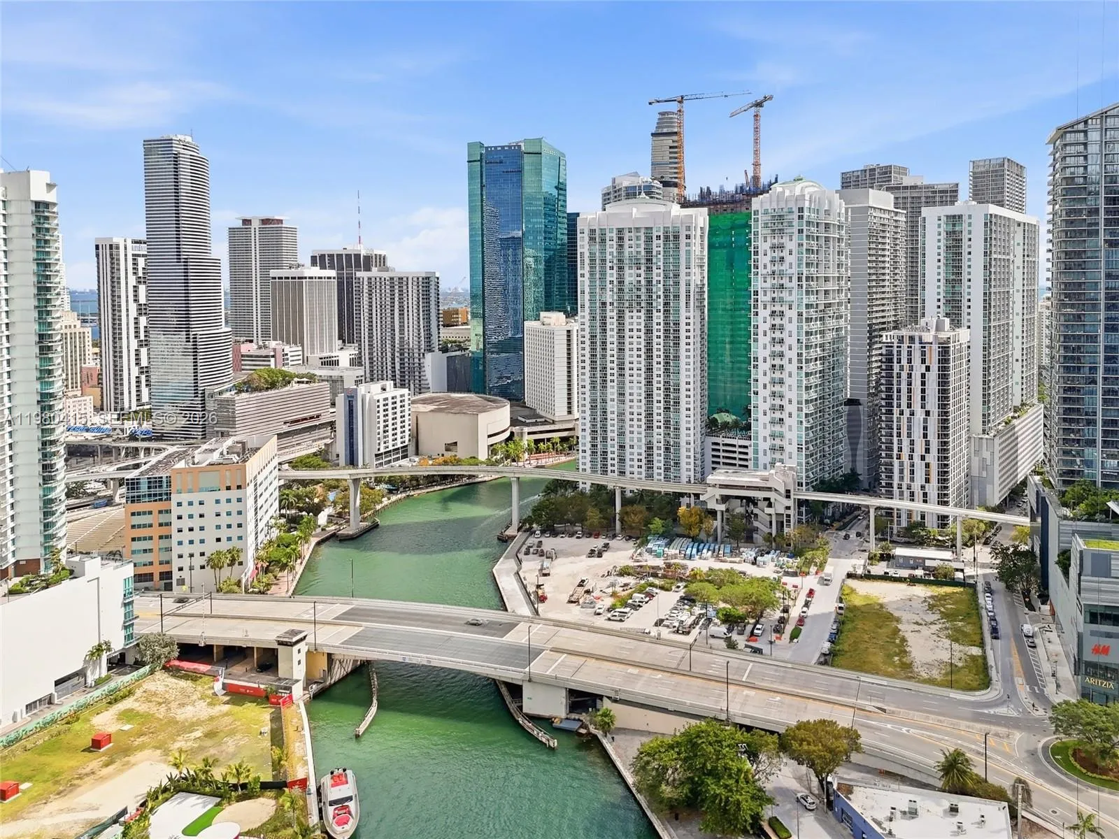 41 SE 5th St # 2104, Miami FL 33131