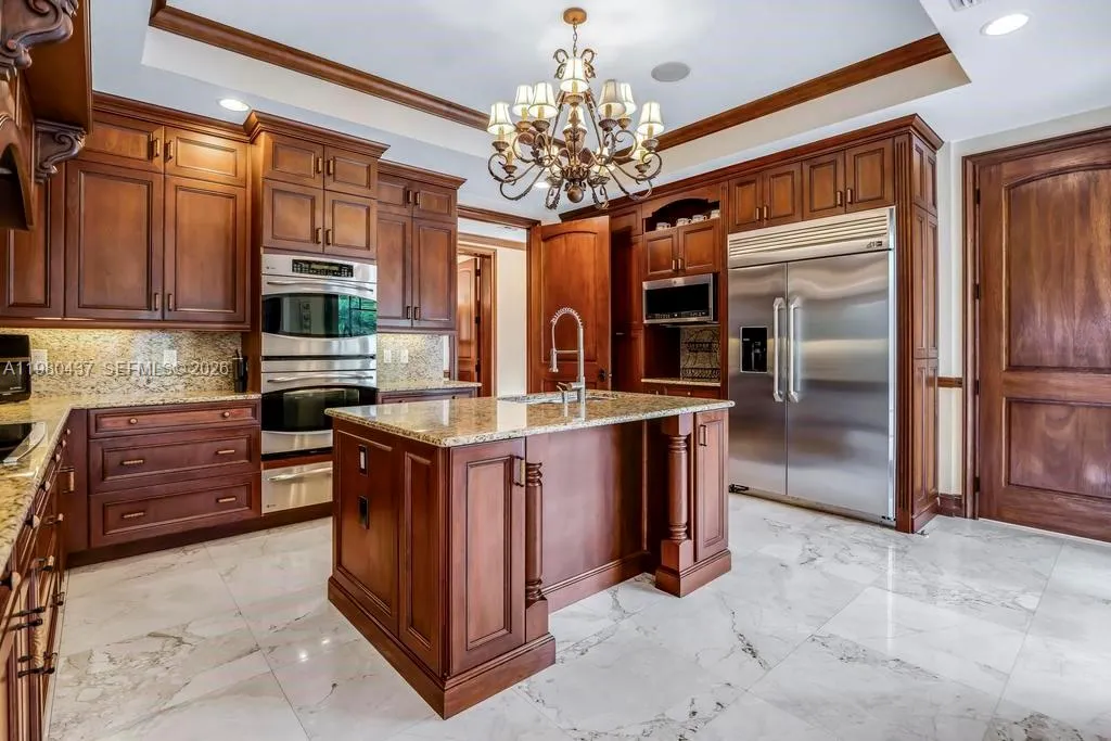 13425 SW 37th Pl, Davie FL 33330