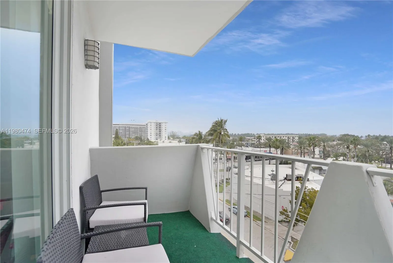 1 bedroom 1 bath for sale at 7133 Bay Dr # 601, Miami Beach FL 33141