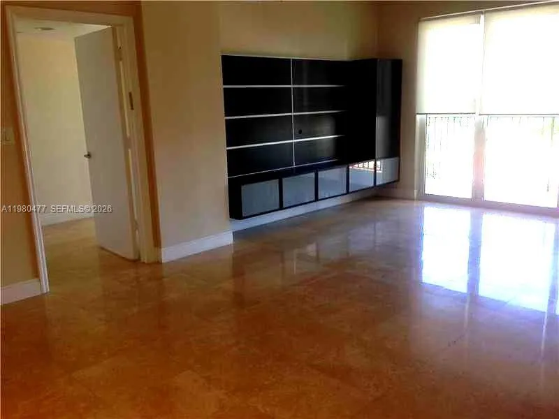 19900 E Country Club Dr # 806, Aventura FL 33180
