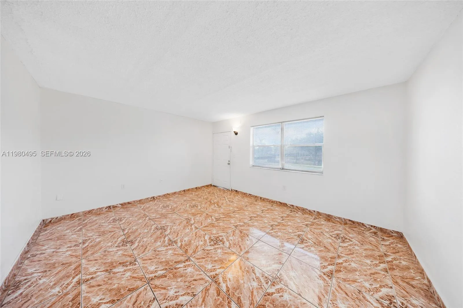 301 NW 177th St # 201, Miami Gardens FL 33169