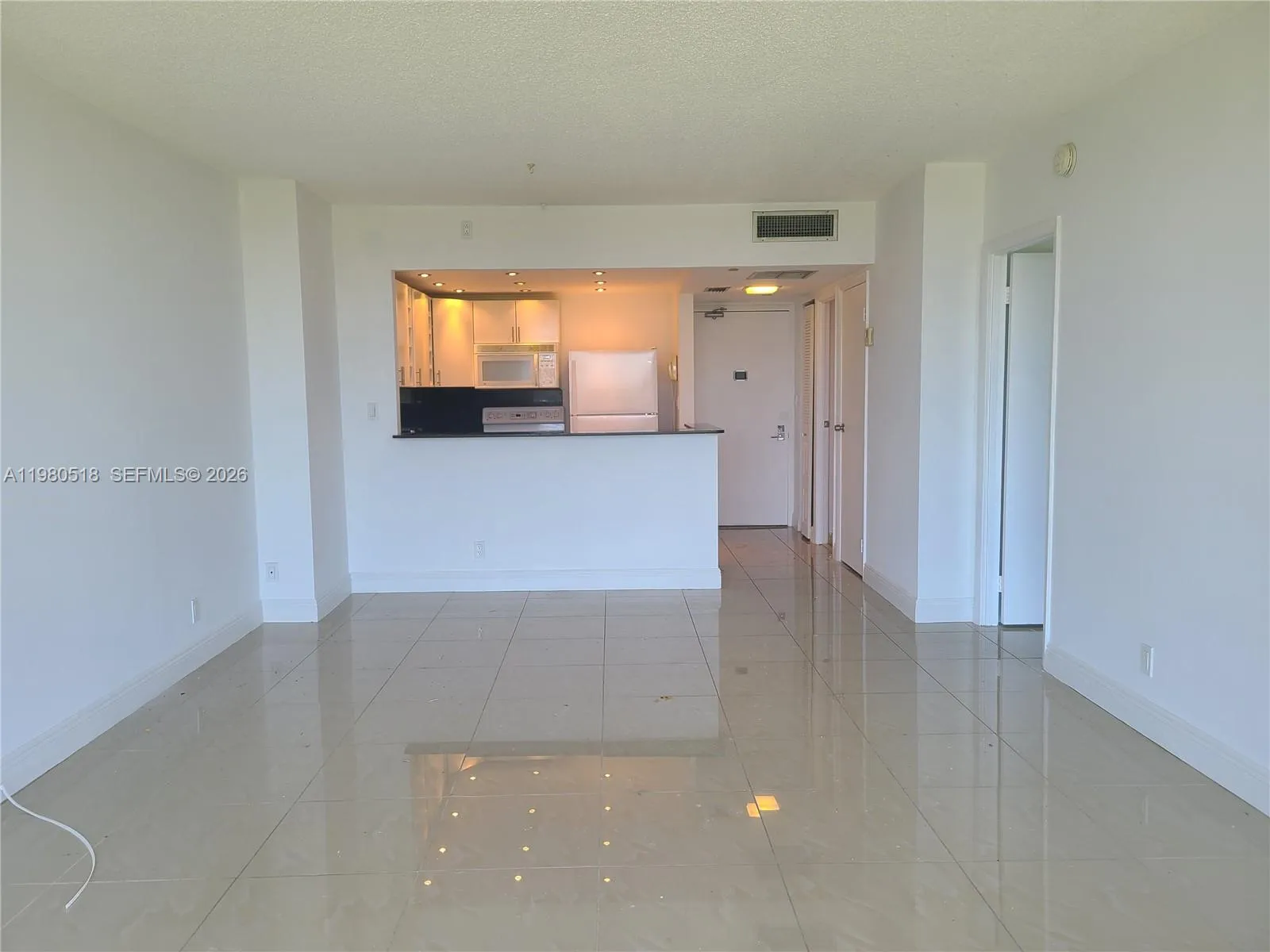 20335 W Country Club Dr # 705, Aventura FL 33180