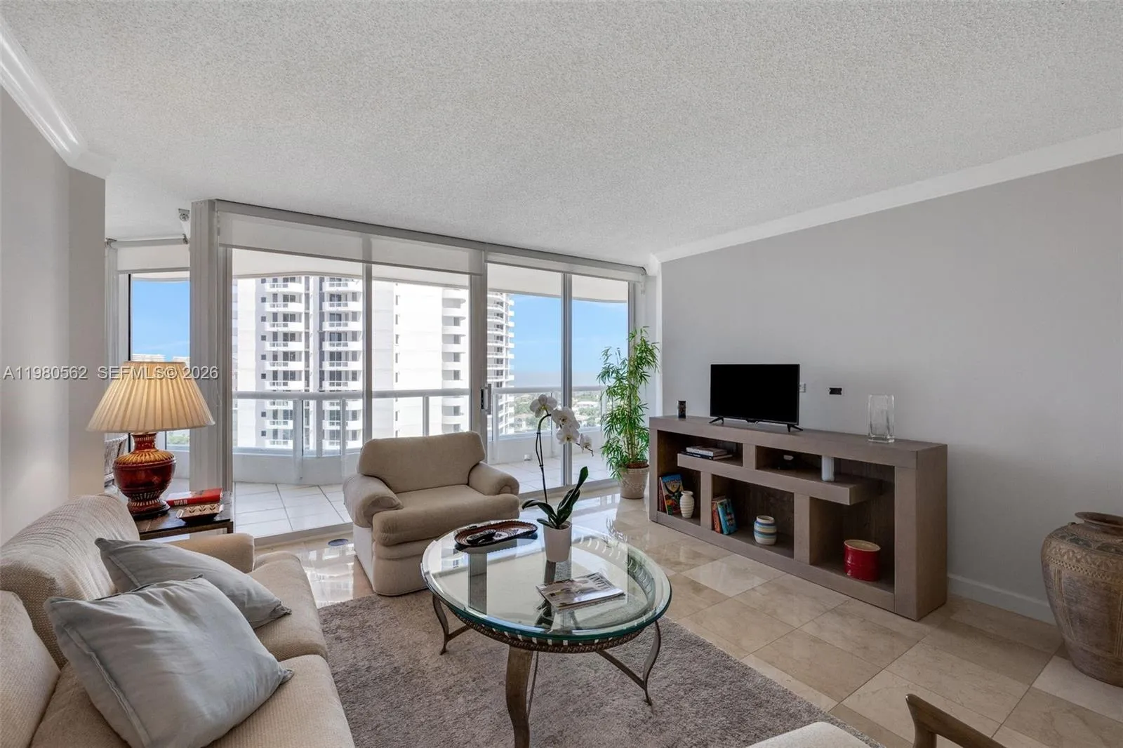 21205 Yacht Club Dr # 1802, Aventura FL 33180
