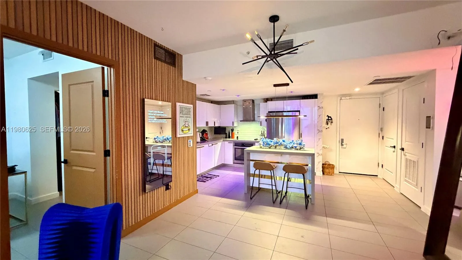 1600 NE 1st ave # 2009, Miami FL 33132