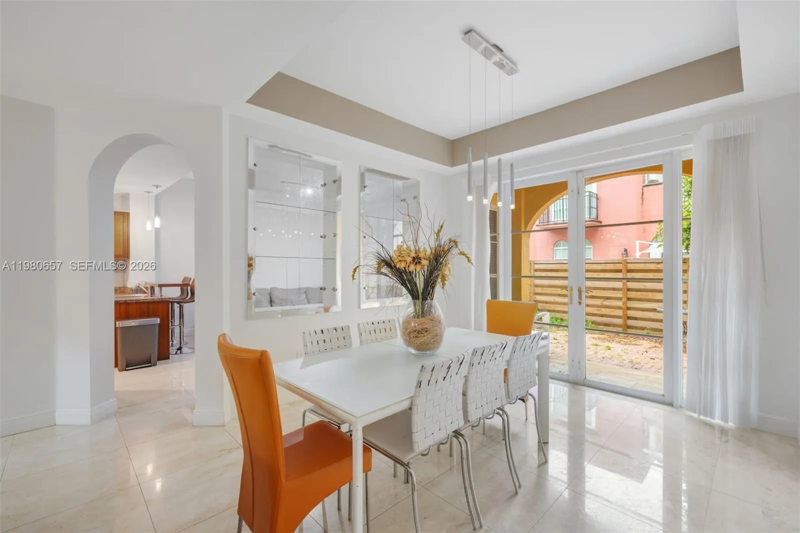 18450 NE 30th place, Aventura FL 33160