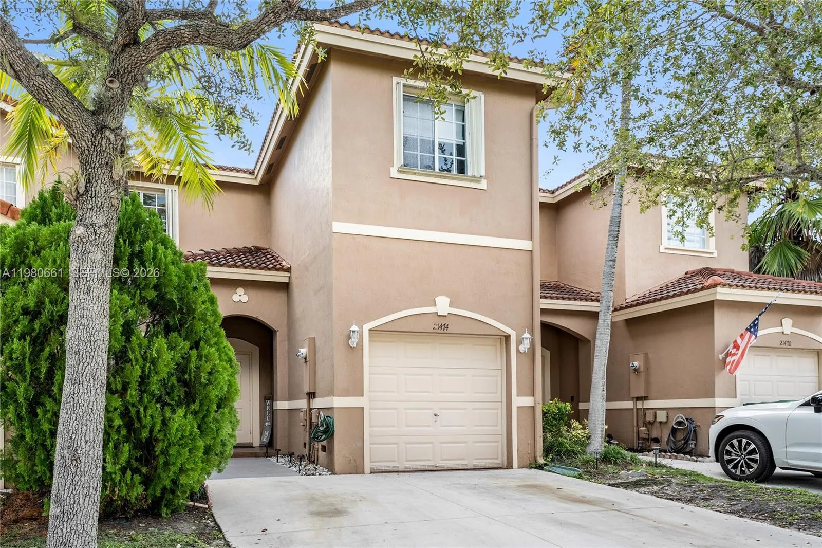 21474 SW 85th Path, Cutler Bay FL 33189