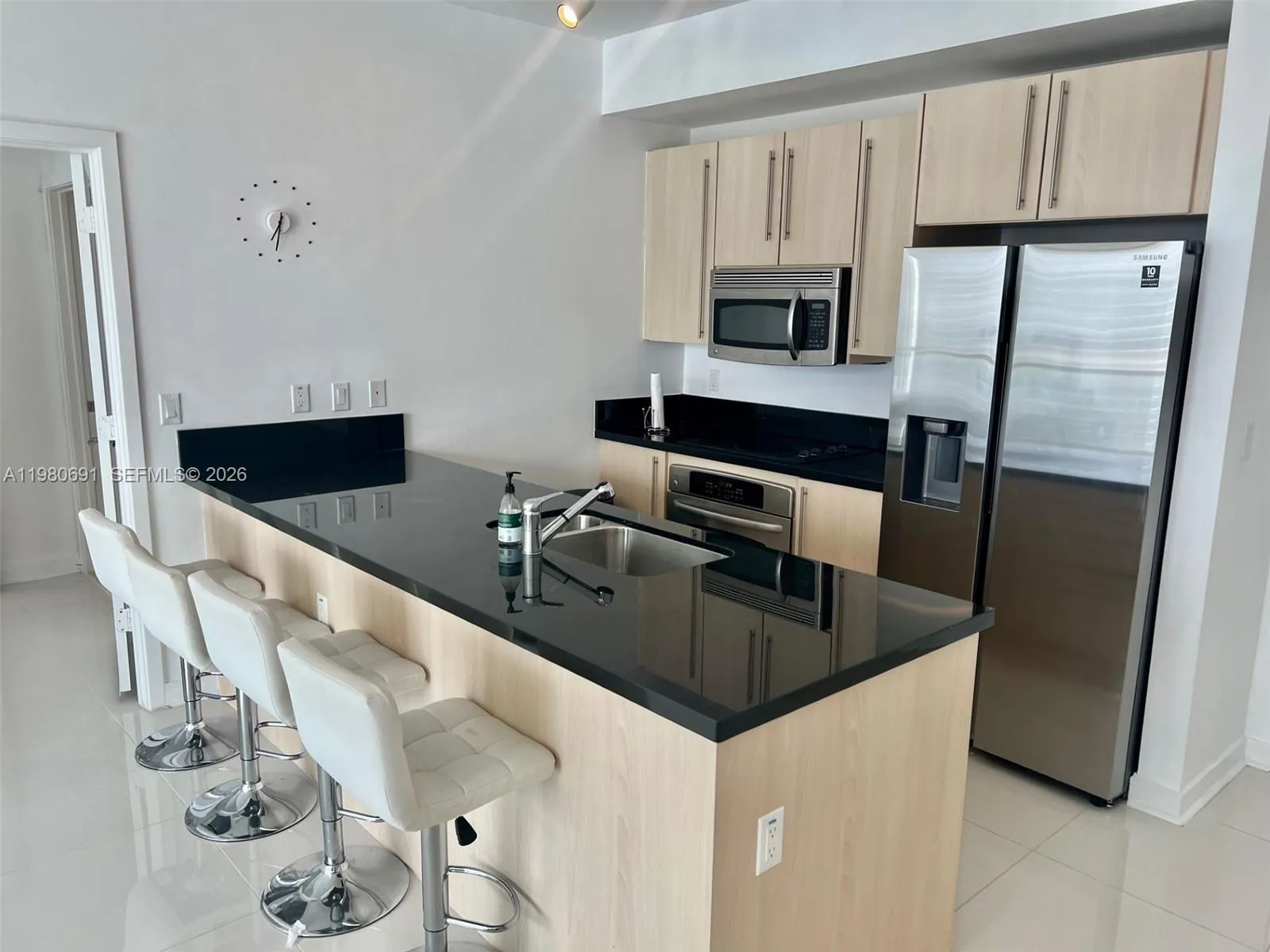 1111 SW 1st Ave # 3223, Miami FL 33130