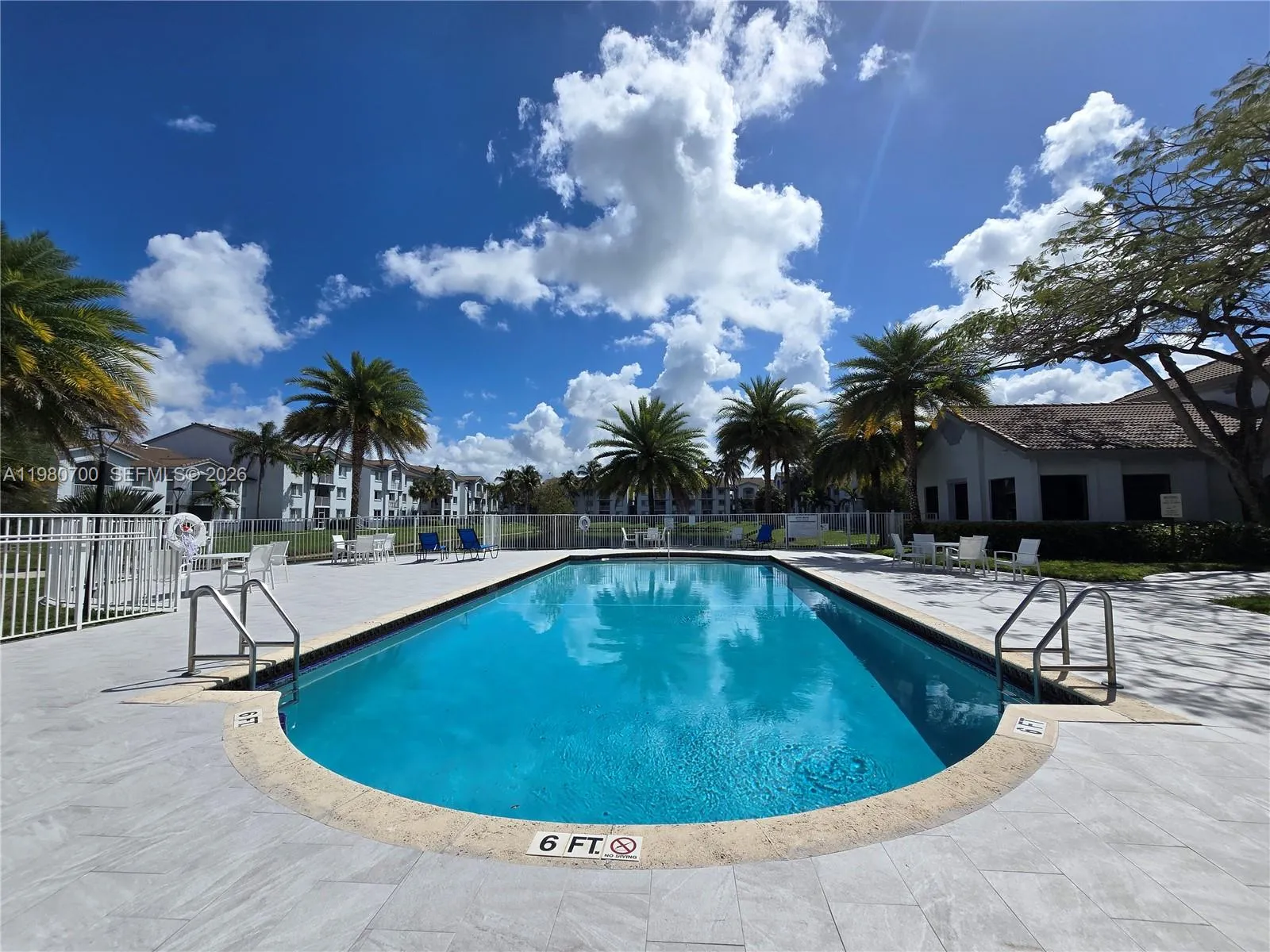 2620 S University Dr # 109, Davie FL 33328