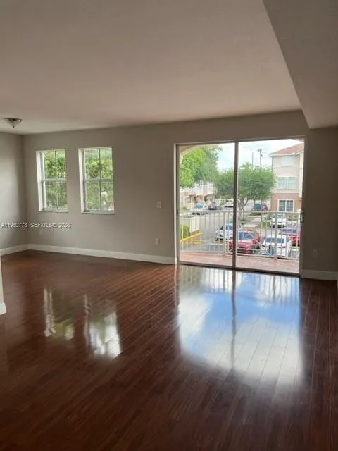 8826 W Flagler St # 227, Miami FL 33174