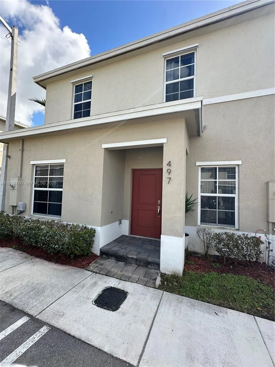 4 bedroom 3 bath for sale at 497 NE 4th St, Florida City FL 33034