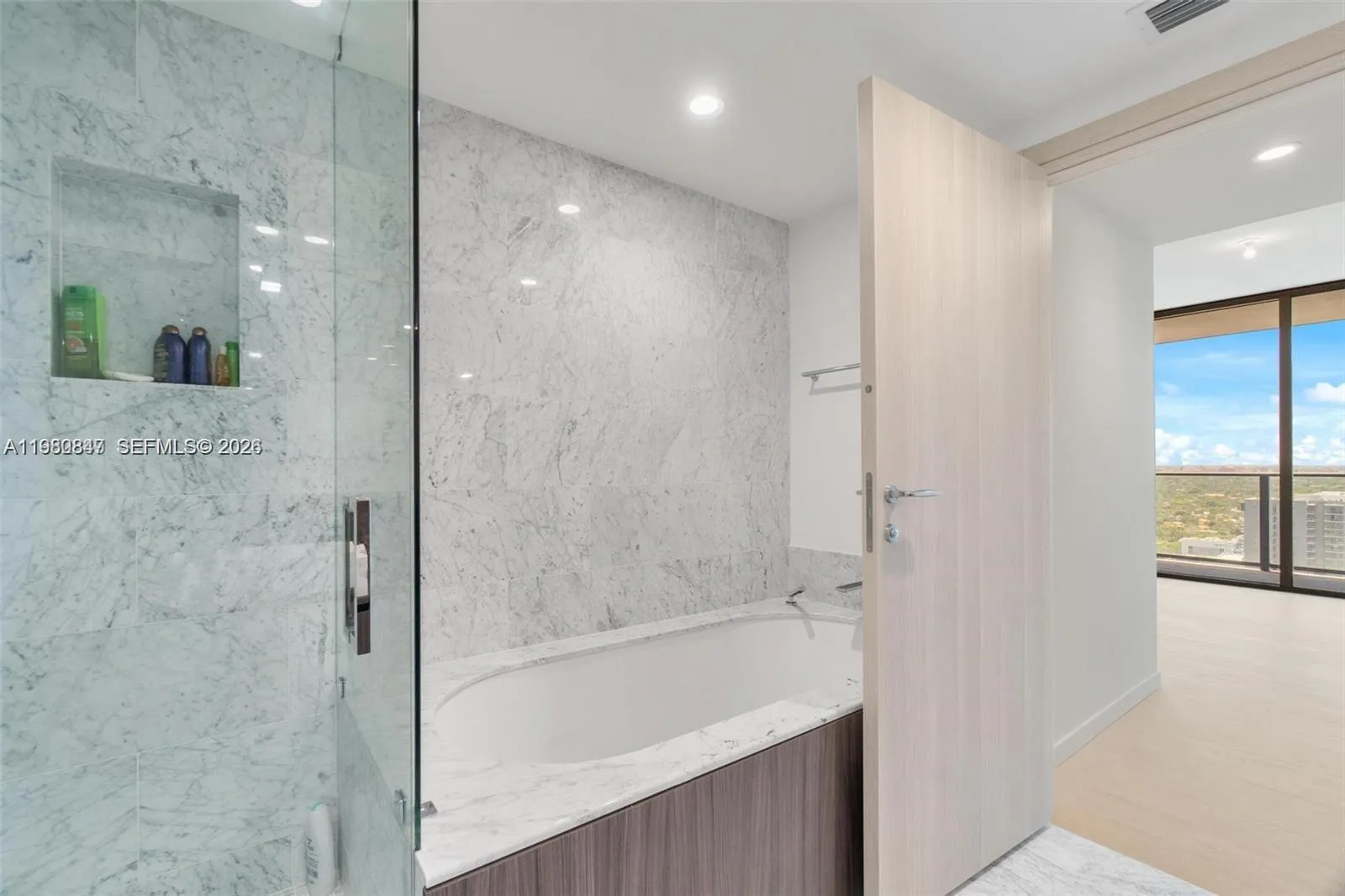 1000 Brickell Plz # 3310, Miami FL 33131