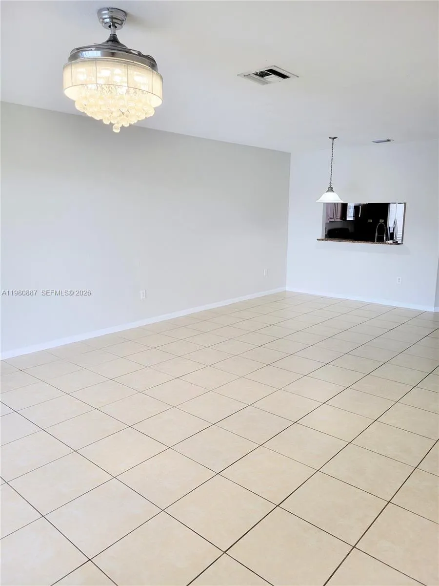 8263 SW 27th St # 102, Miramar FL 33025