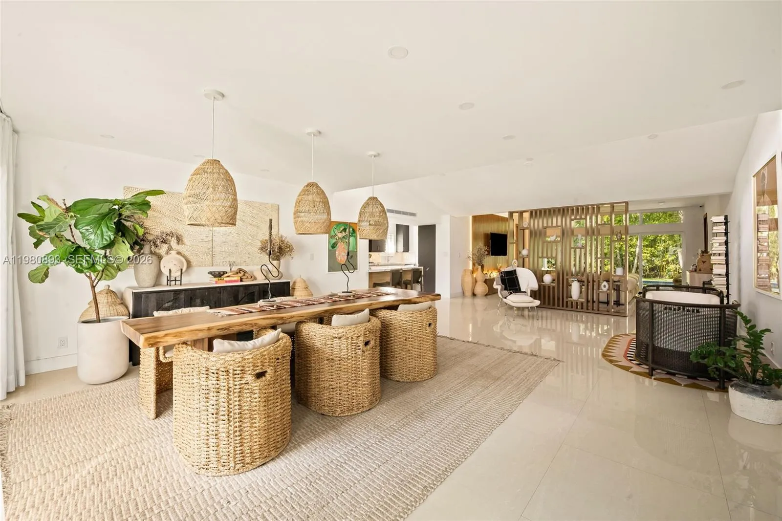 865 W 47th St, Miami Beach FL 33140