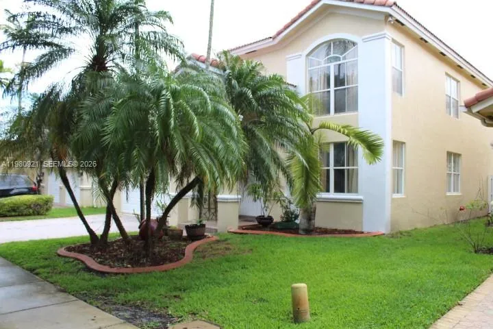 2313 SW 126th Ave, Miramar FL 33027