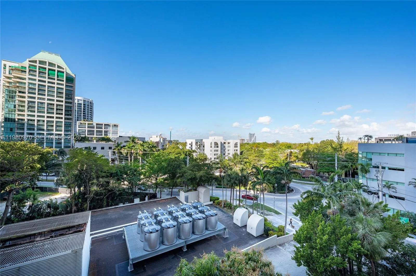2678 Tigertail Ave # 413, Miami FL 33133
