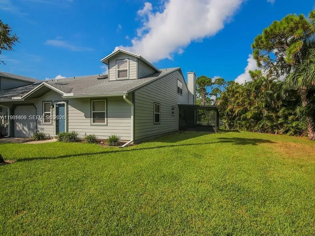 651 NE Wax Myrtle Way, Jensen Beach FL 34957