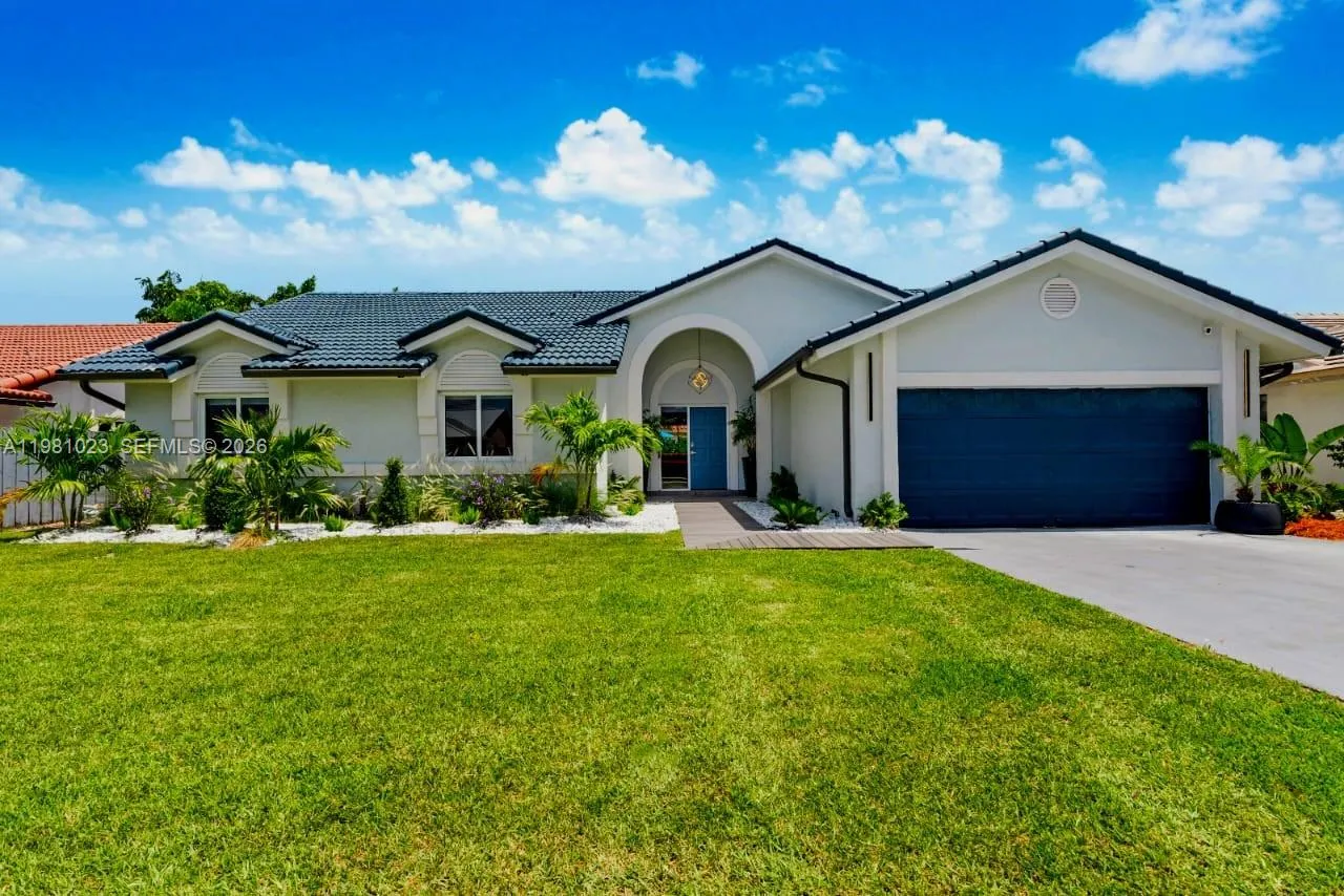 5 bedroom 3 bath for sale at 14481 SW 161st St, Miami FL 33177