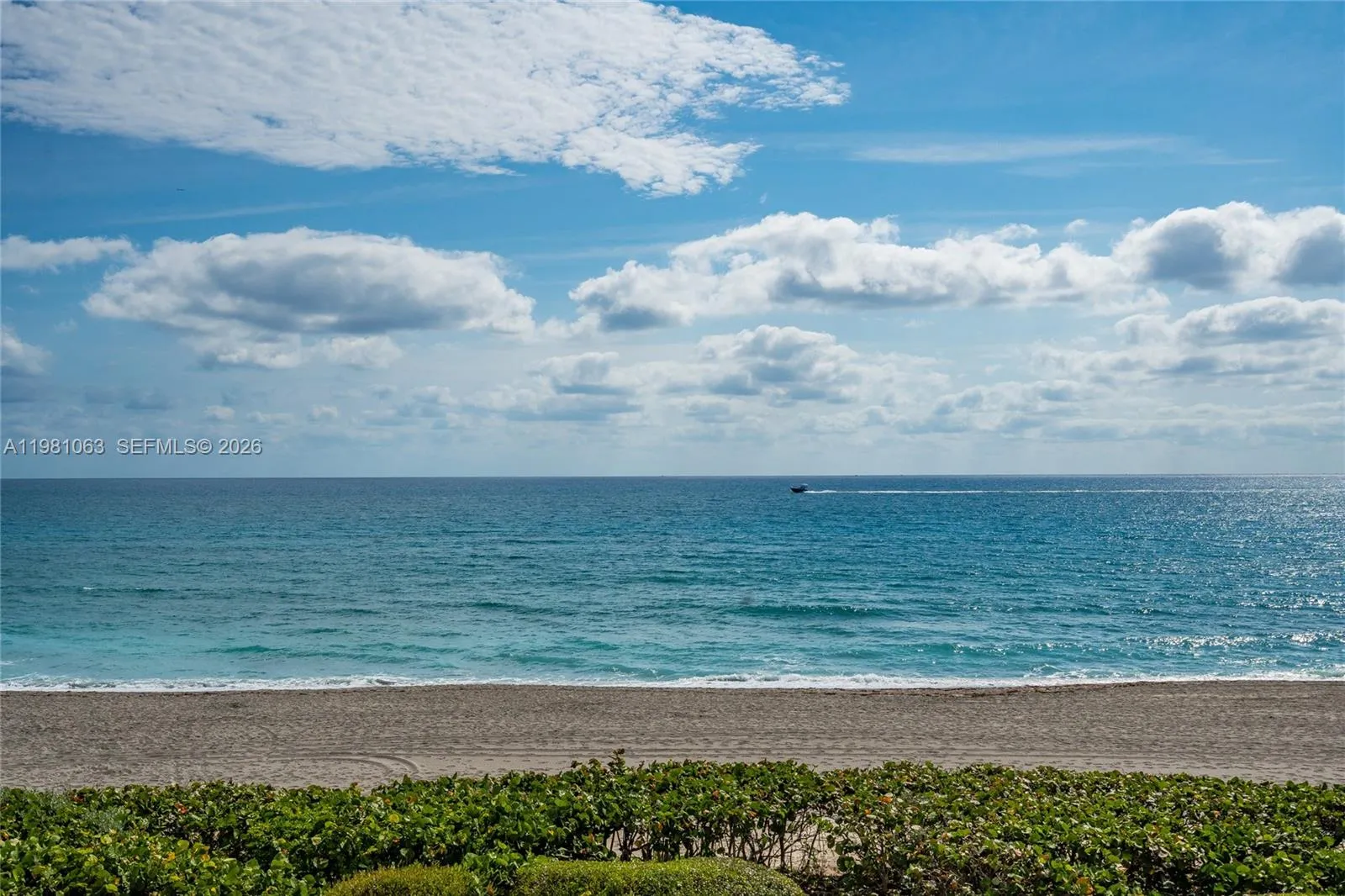 2 bedroom 2 bath for sale at 19670 Beach Rd # A404, Tequesta FL 33469