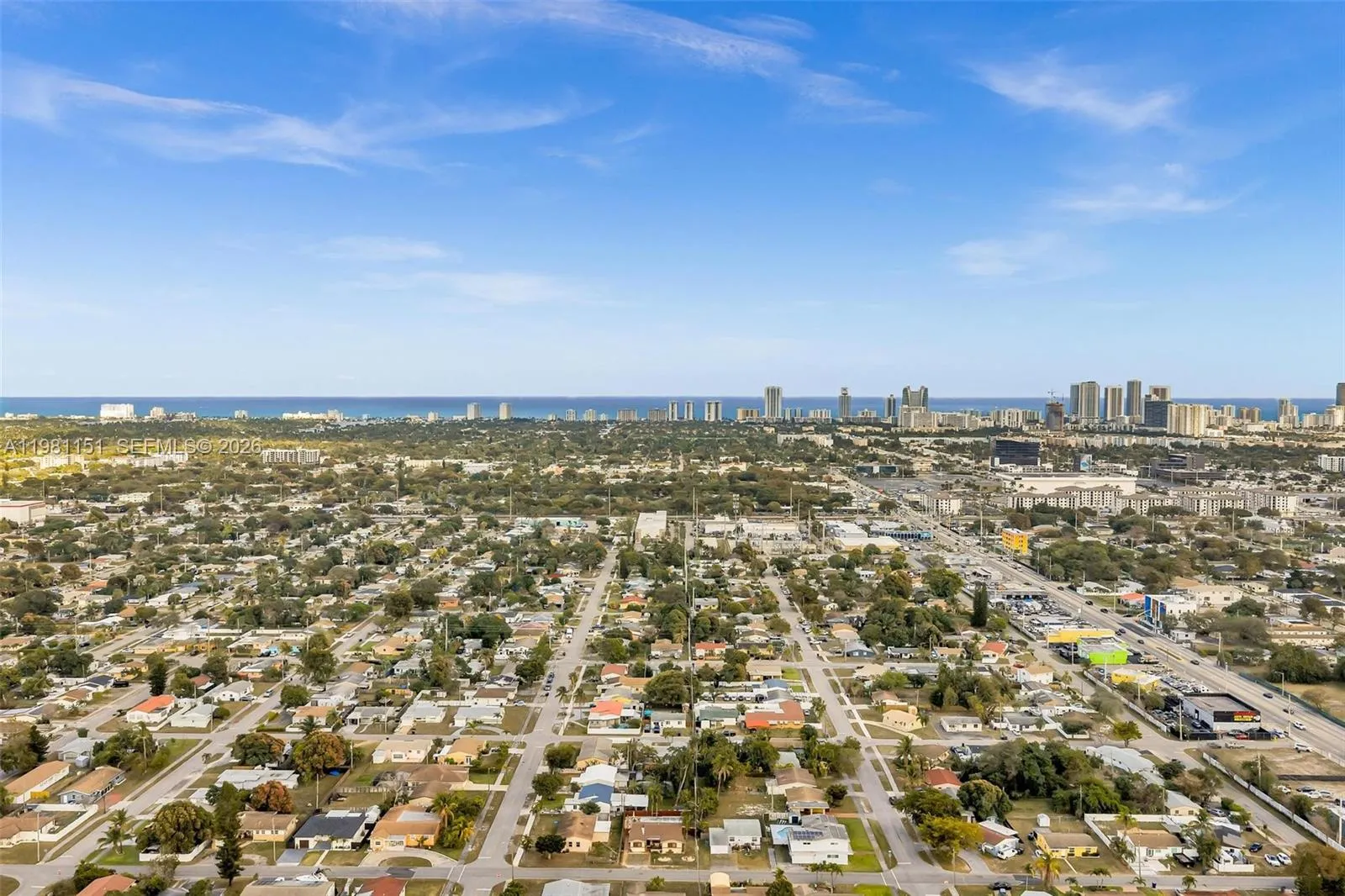 2431 Mayo St, Hollywood FL 33020