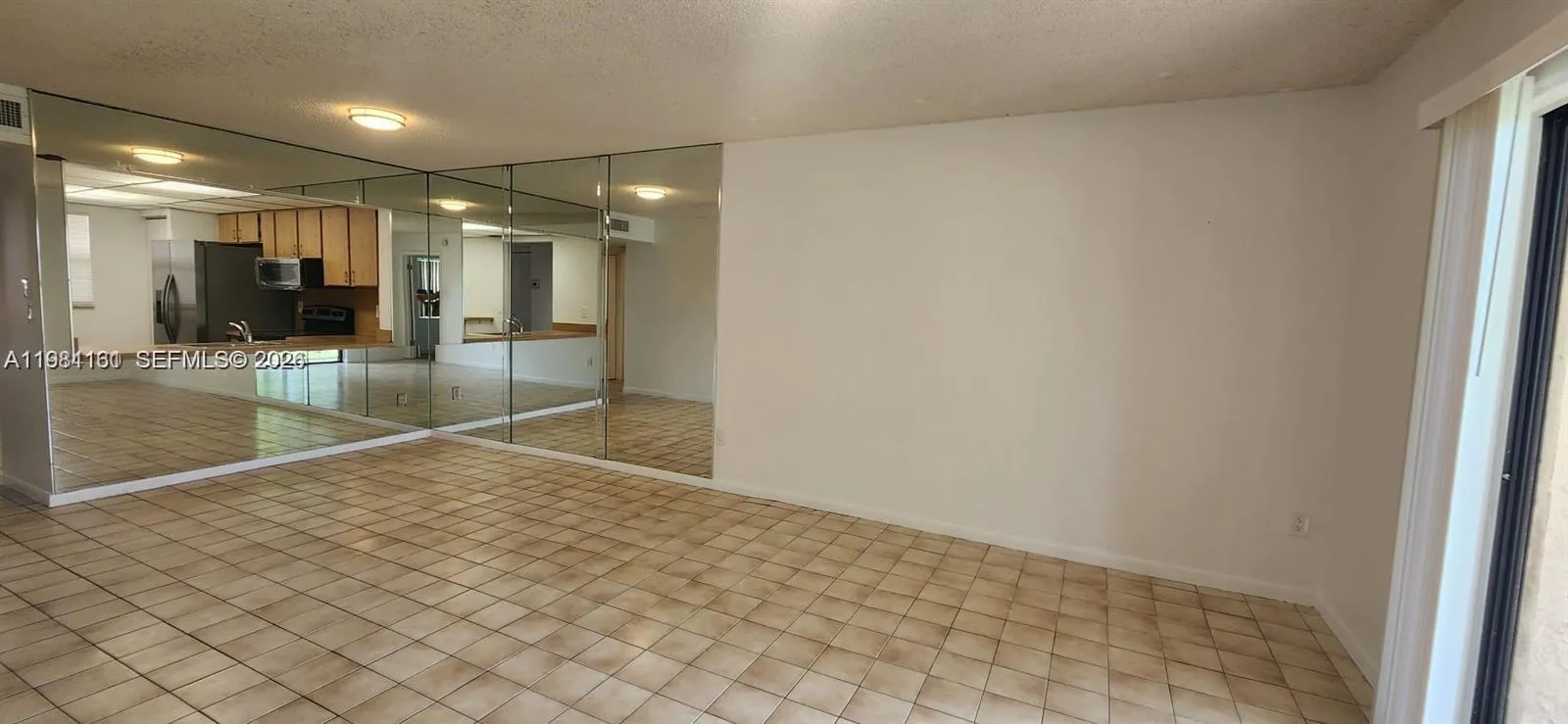 880 NE 207th Ter # 10, Miami FL 33179