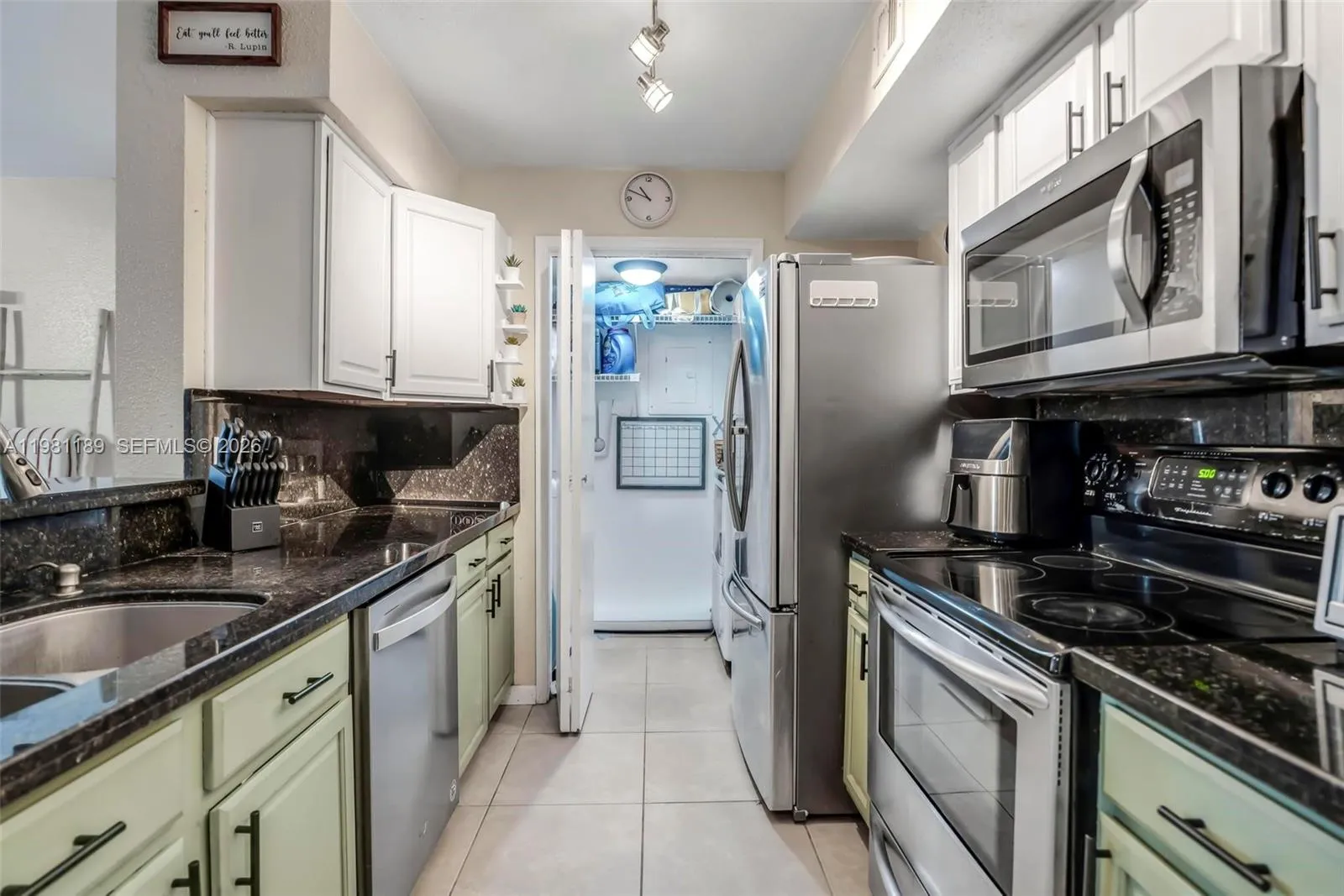 875 Riverside Dr # 712, Coral Springs FL 33071